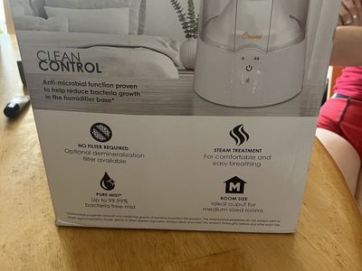 Crane Warm Mist Humidifier with Antimicrobial Clean Control, Half Gallon Tank, Auto-Off, Vapor Pad
