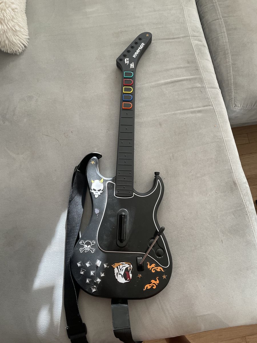 Kramer Striker Wireless Guitar Hero Controller for PlayStation 3 PS3 - Black
