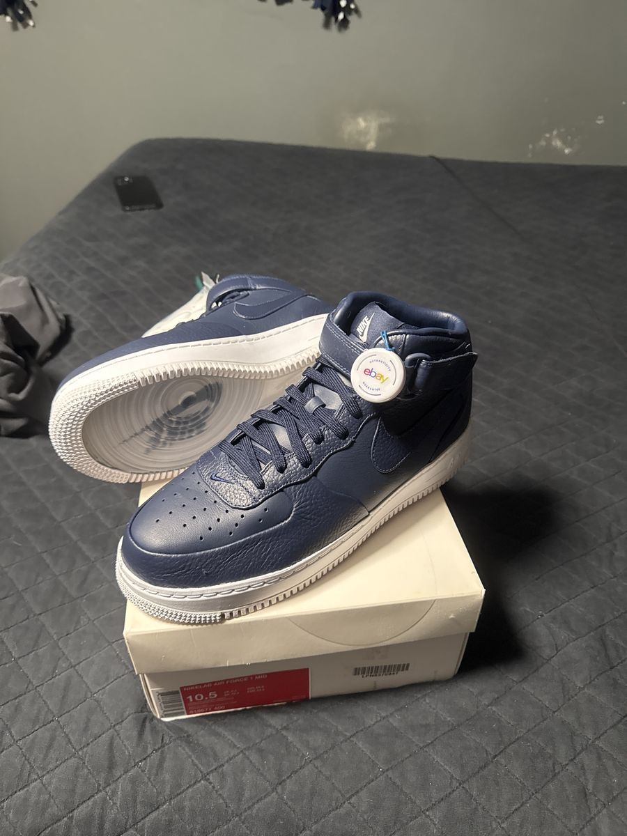 Air Force 1 Mid Obsidian/White Men's Sneakers Size 10.5 New with Tags