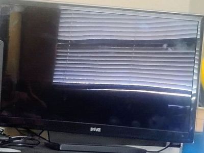 ONLINE SALE SAMSUNG 40' in SMART TV WITH REMOTE