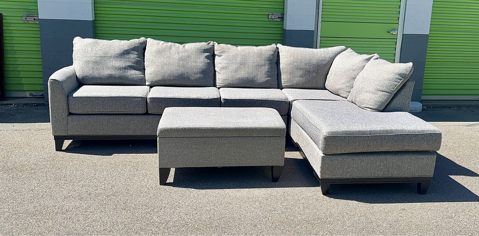 FREE DELIVERY! Grey Sectional