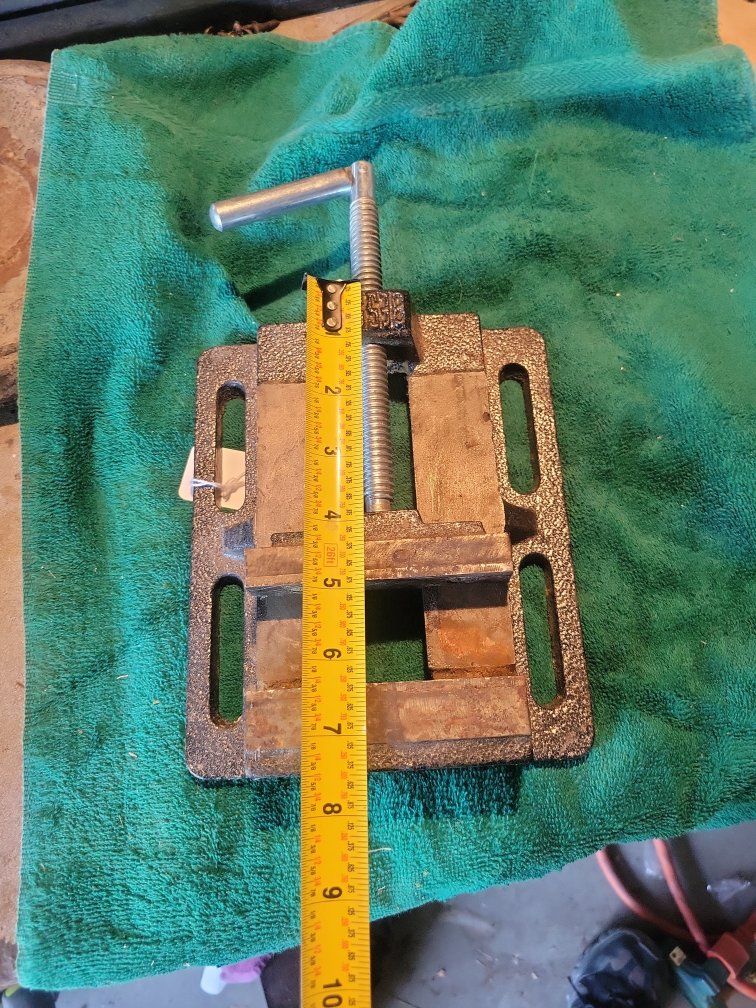 Main image 3