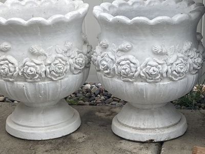 Decorative Rose Blossom Cast Garden Pots