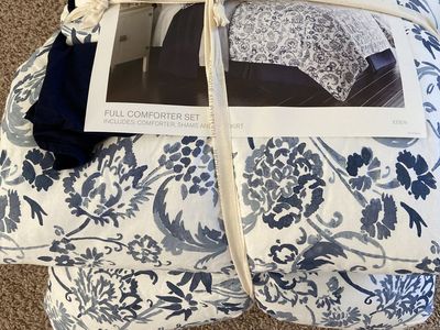 Full size comforter set