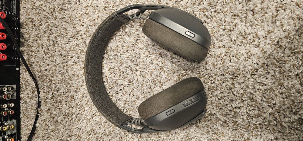 Logitech Zone Vibe 100 Wireless Over-Ear Headphone
