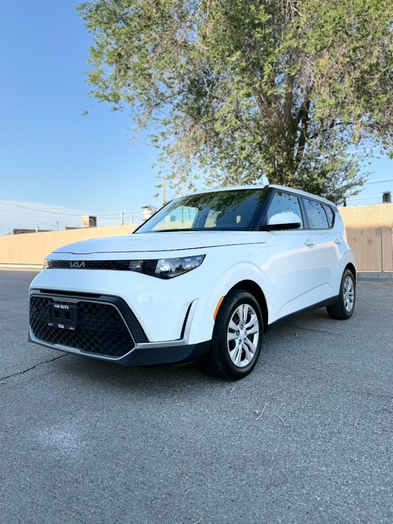 2023 Kia Soul LX