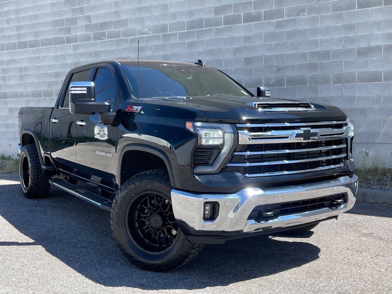 2025 Chevrolet Silverado 3500 LTZ