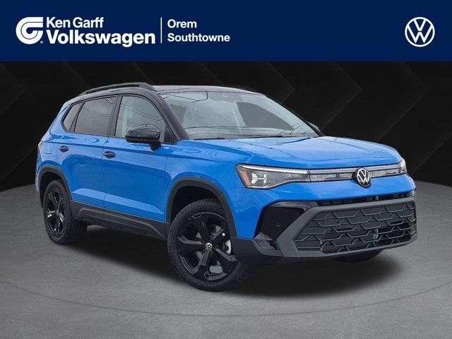 2026 Volkswagen Taos SE Black 4Motion