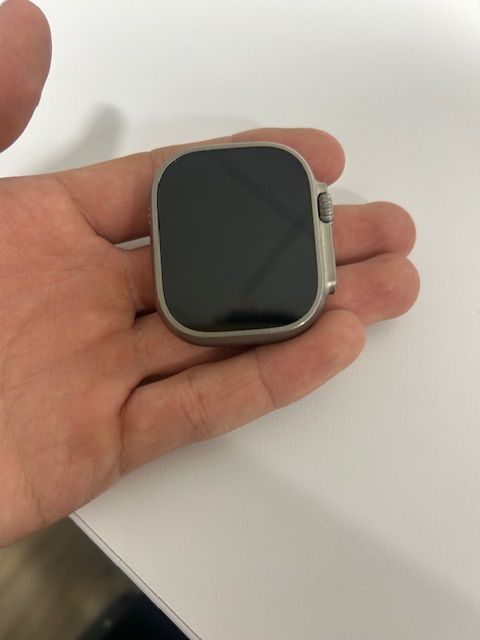 Apple Watch Ultra 2 (49 mm, GPS, LTE)