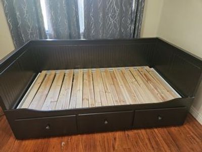 HEMNES ikea day bed (black/brown) w/ instructions + twin mattress