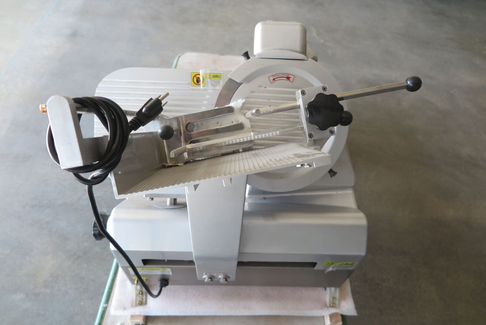 garvee commercial automatic slicer YQR-320C