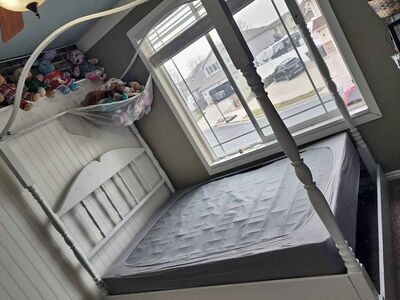 Full-Size Canopy Bed With Mattress And Boxspring