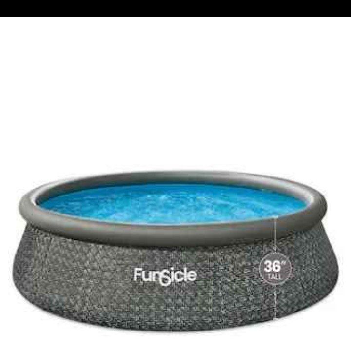 Round 12-foot by 36-inch above-ground backyard poo