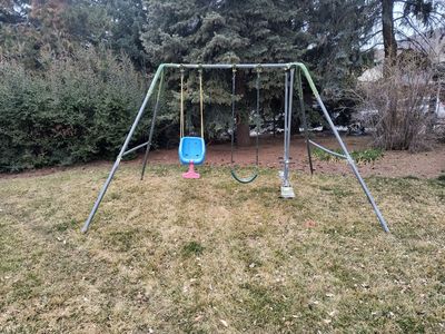 Swing set