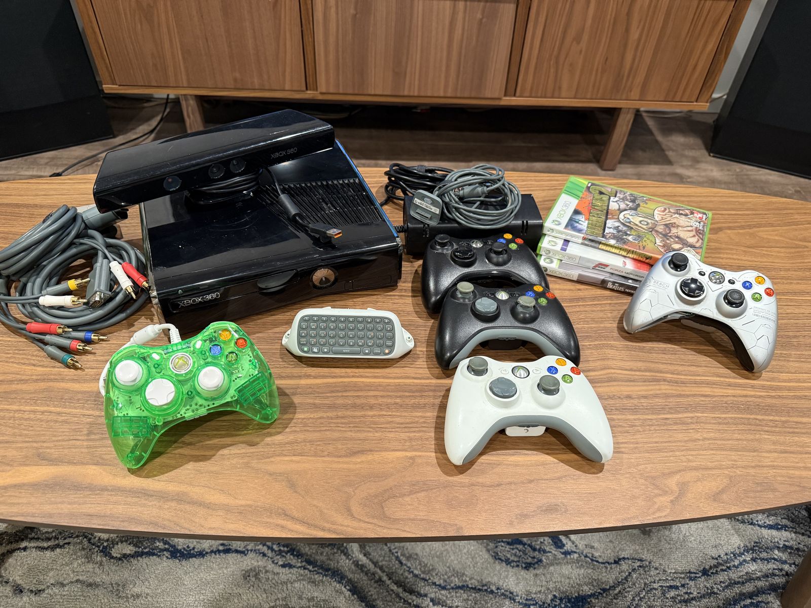 Xbox 360 Slim 250GB (later gen)