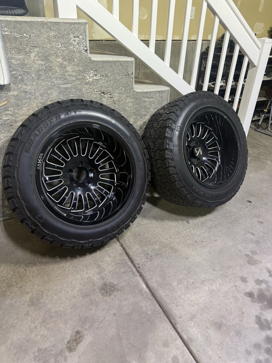 Arkon Wheels and General Grabber A/TX Tires Set