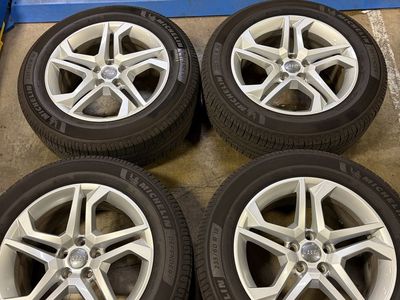 OEM AUDI Q5 Wheels and Michelin tires 235/60/18