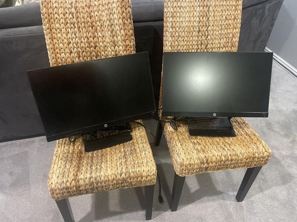 HP Monitors (2)