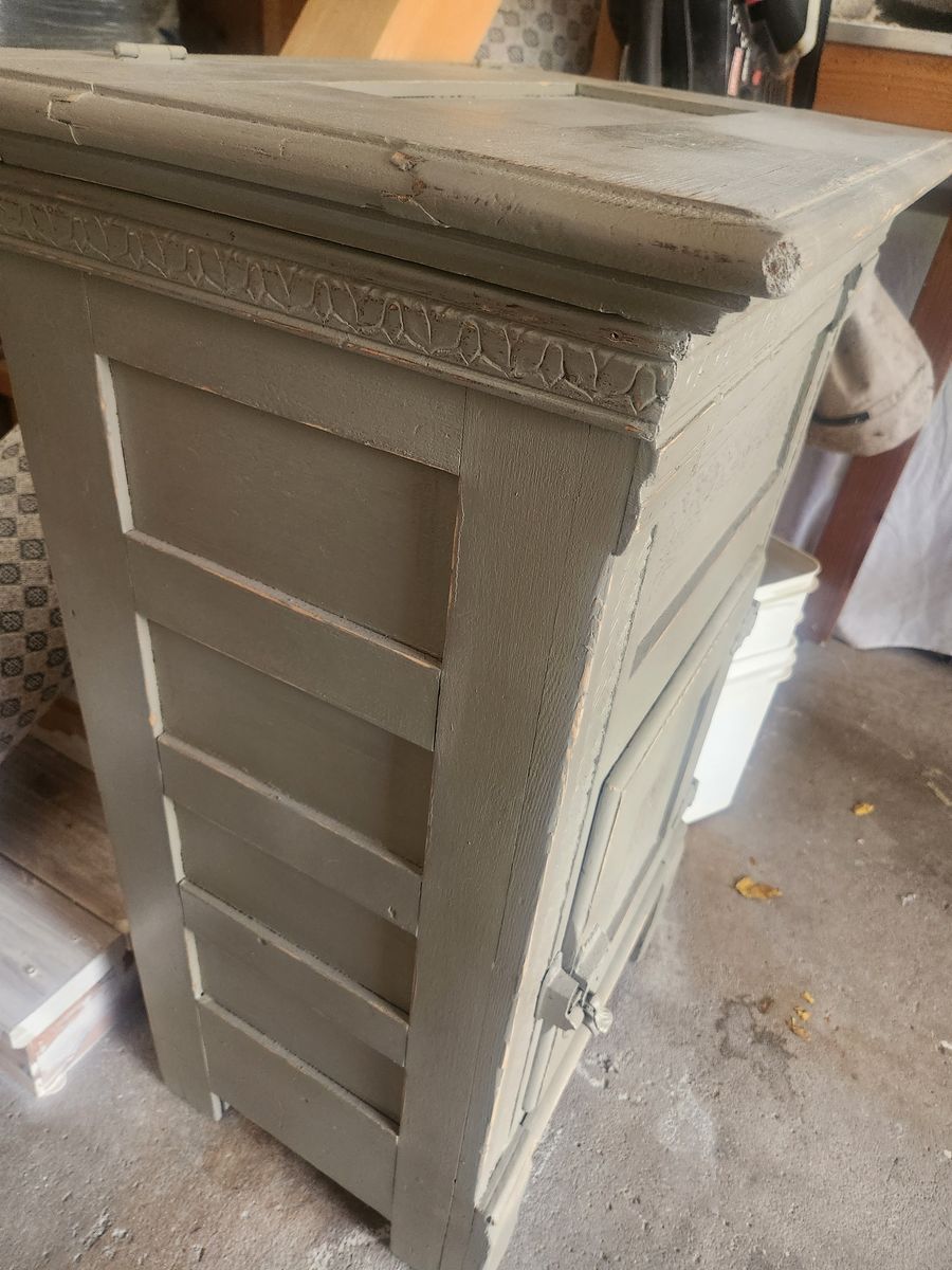 Main image 2