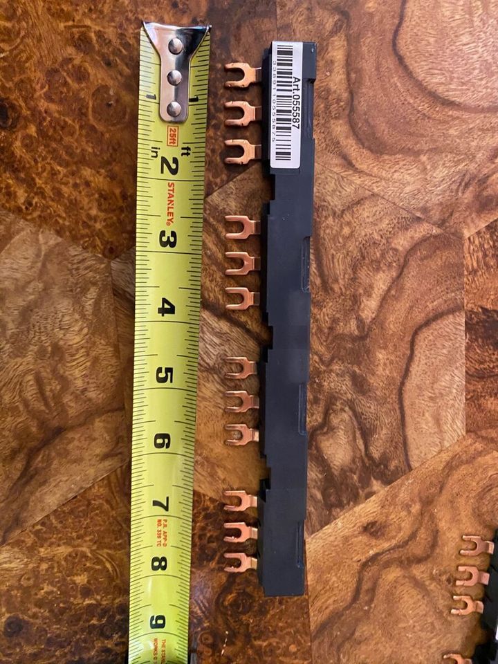 Main image 3