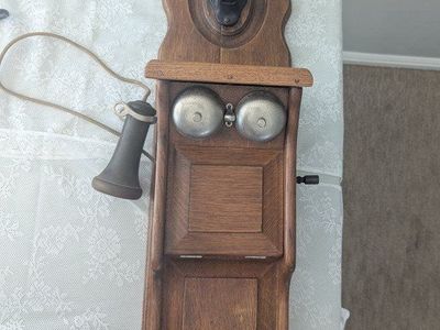 Antique Dean Elec. Co. Oak Fiddleback Wall Phone