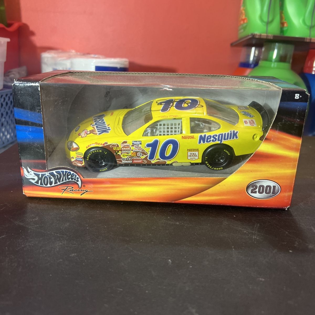 Hot Wheels Racing 2001 Nesquik #10 NASCAR Diecast Car - Rare Collector's Item
