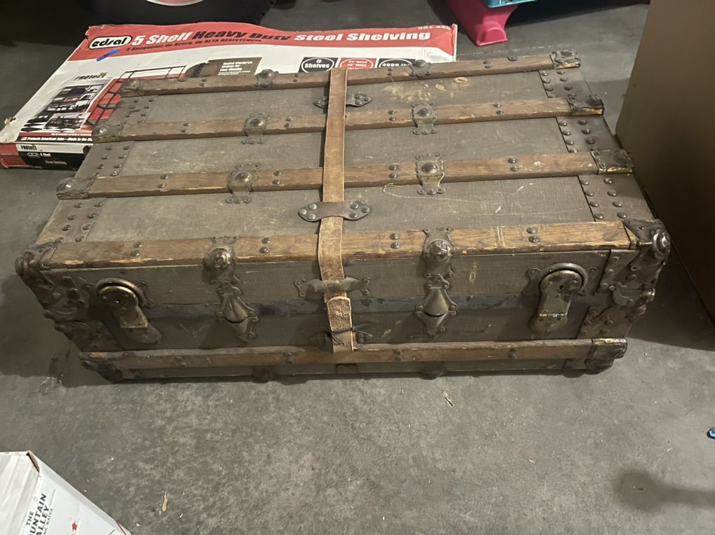 Vintage Steamer Trunk