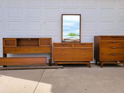Vintage Mid Century Lane Bedroom Set