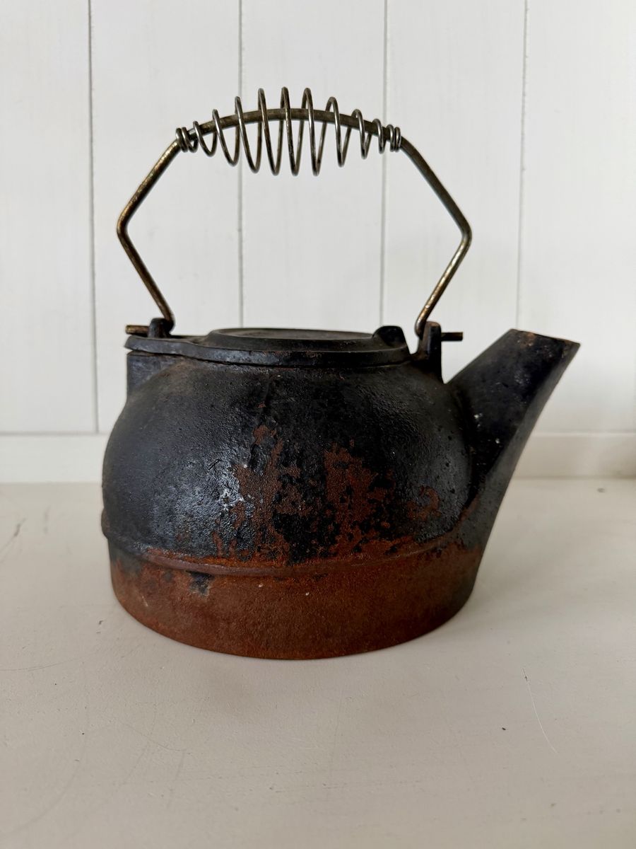 Main image 4