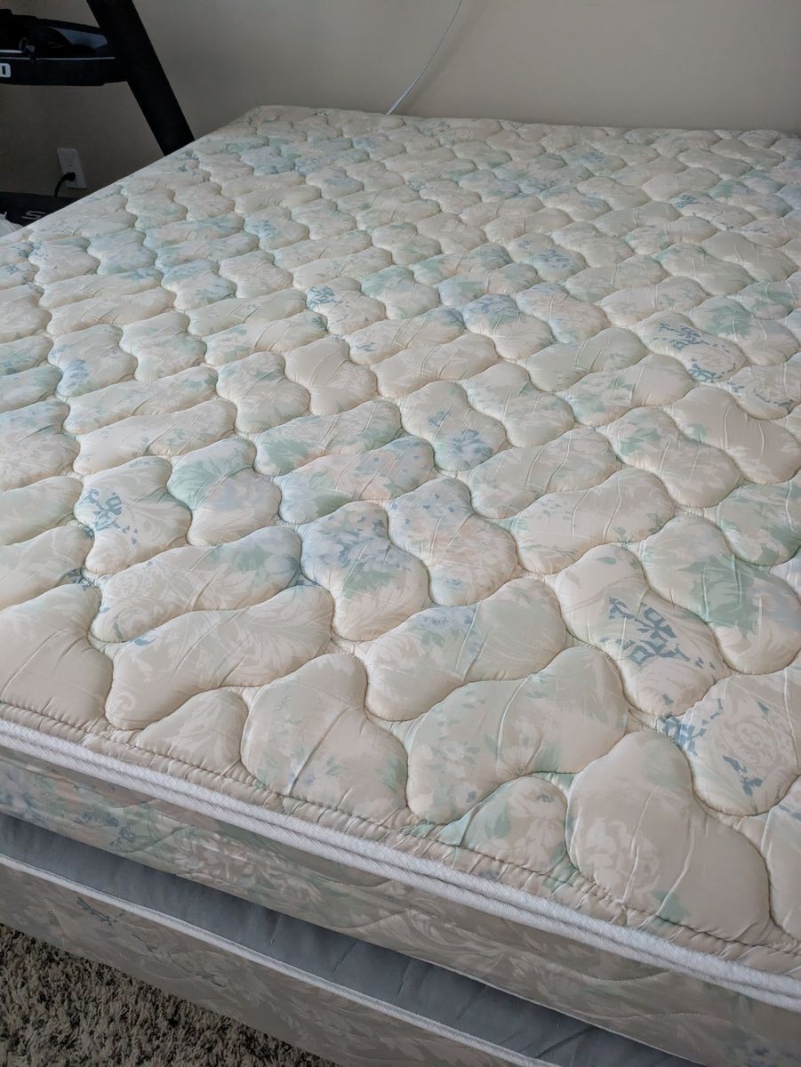8” Queen mattress including box spring and frame