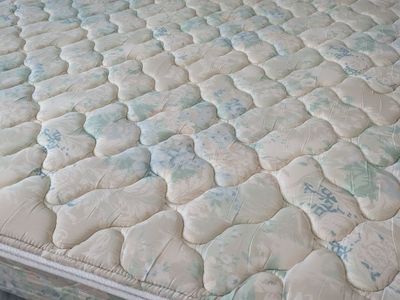 8” Queen mattress including box spring and frame