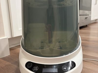 Baby Brezza Bottle Washer and Sterilizer