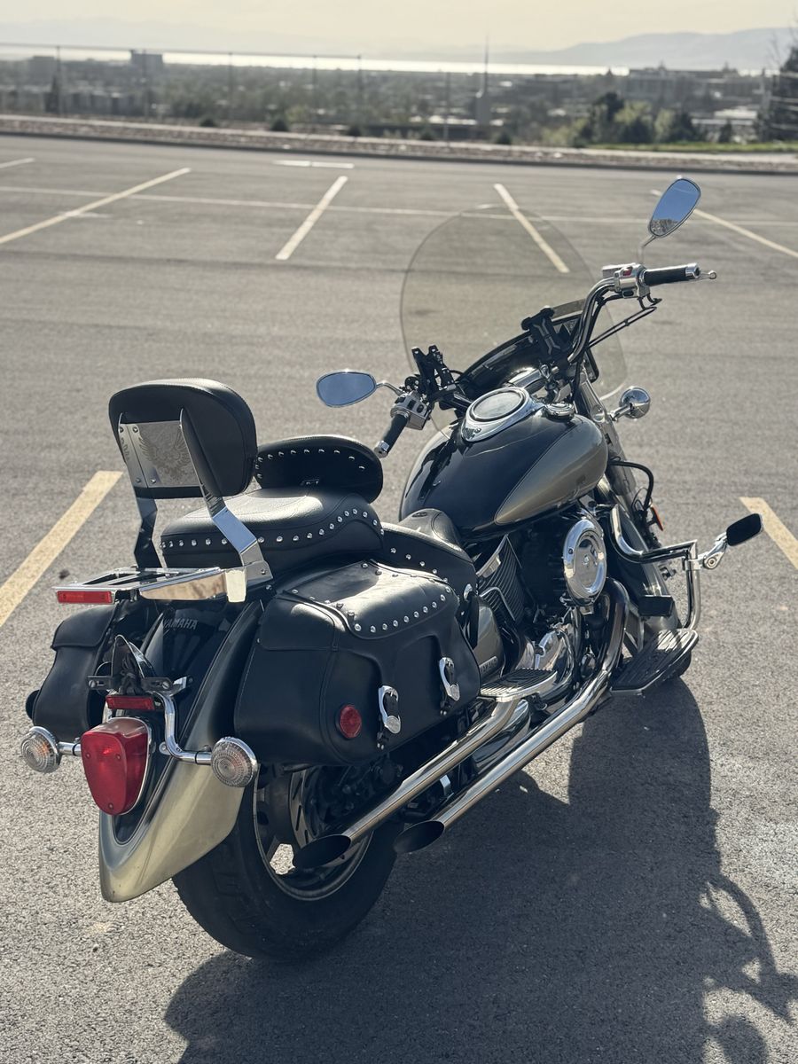 2005 Yamaha VStar 1100