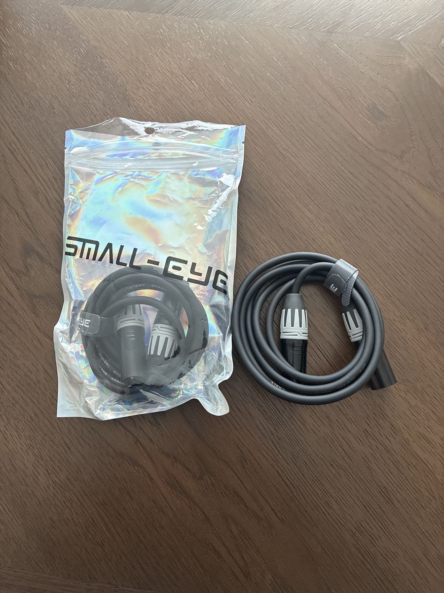 Small-Eye 5ft Male-to-Male XLR Cables - Professional Audio Interconnect Cable, New