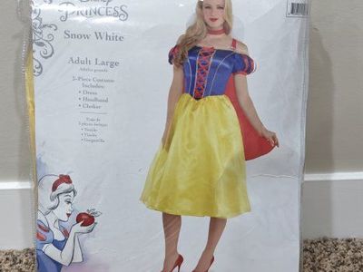 Snow white costume