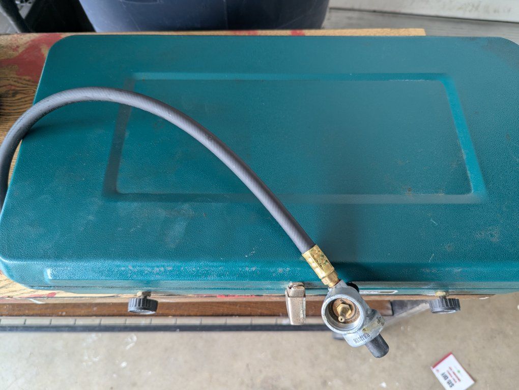 Century Camping Stove with 3 Propane Tanks