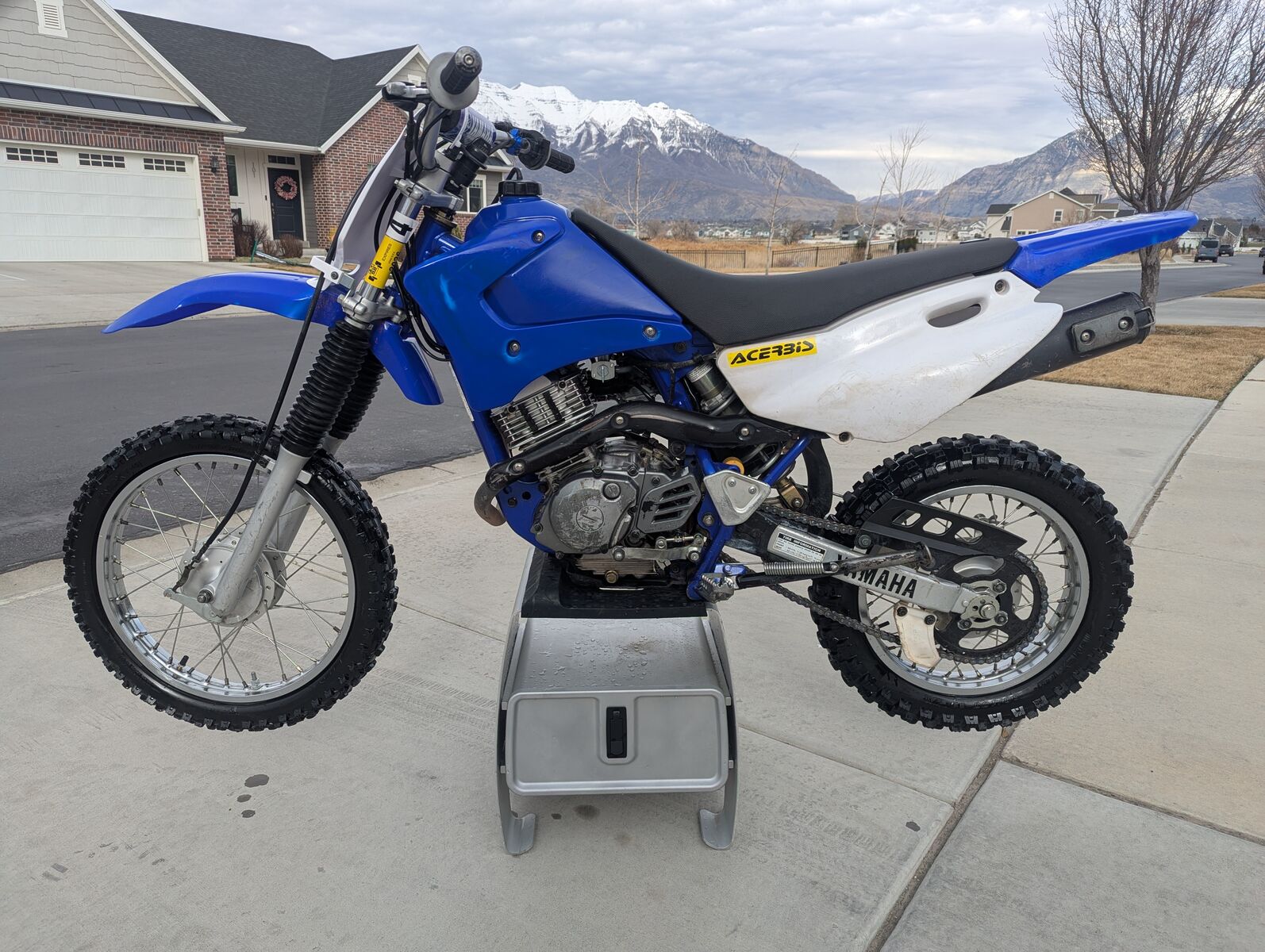 2005 Yamaha TTR 125E Electric Start Dirt Bike
