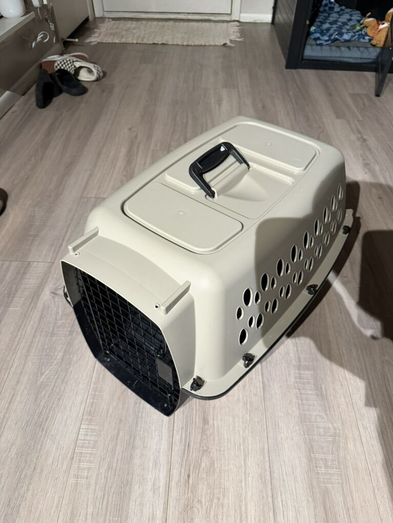 Small Dog Kennel