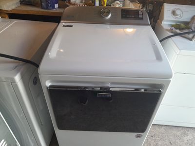 Nice Maytag Electric Dryer