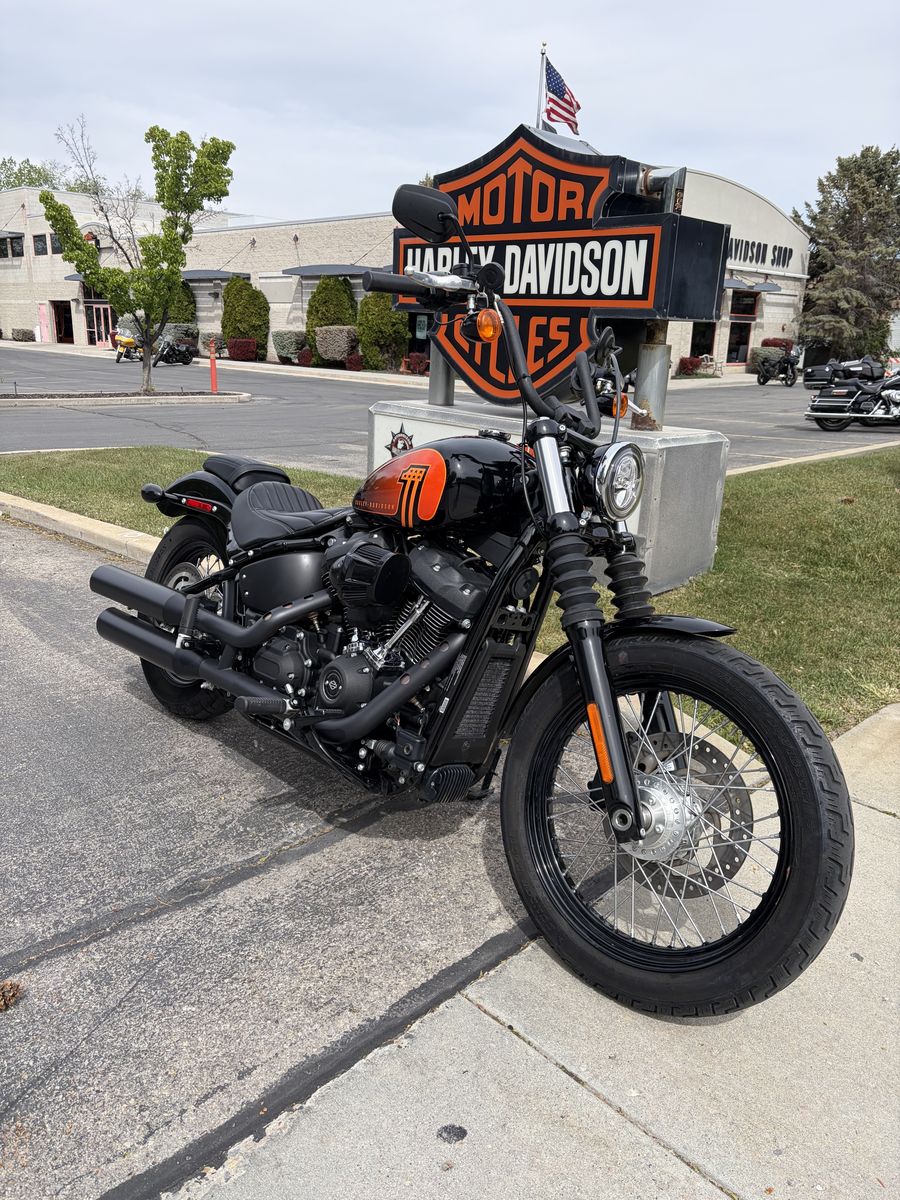 Harley-Davidson 2021 Street Bob 114