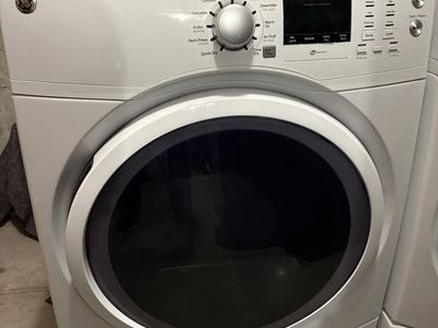 GE washer dryer set