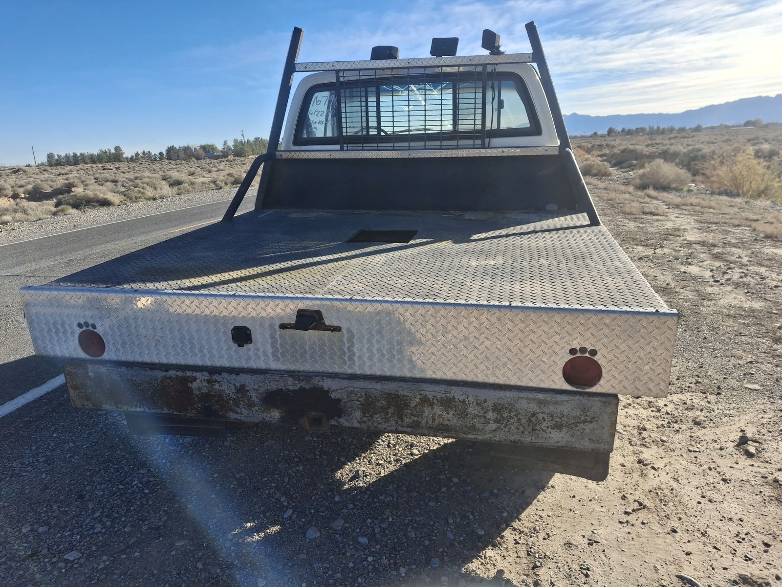 SHORTBED FROM A SHORT FLATBED TRUCK