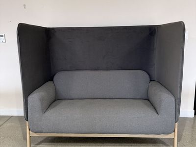 Caav Loveseat - High Back
