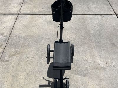 Black Steerable Knee Walker Scooter with Front Basket