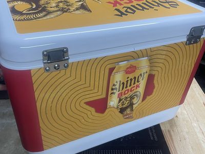 Colman Steelbelted Cooler Shiner Bock Edision