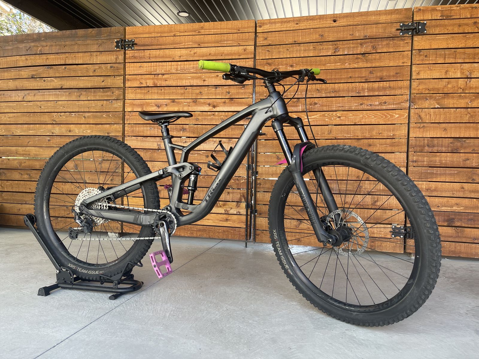 Trek Fuel EX 7 Gen 6 (Size ML)