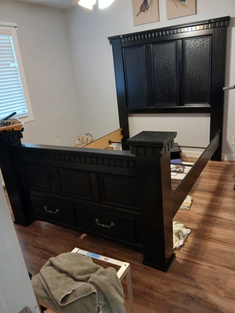 Main image 3