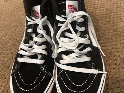 Vans Sk8-Hi Black and White High Top Sneakers Men's 7.5 (Women’s 9)