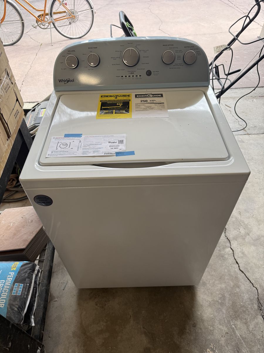 Like New Whirlpool Top Load Washer – Never Used