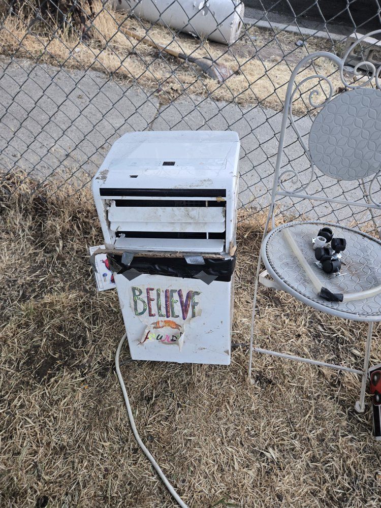 Portable AC Unit - White
